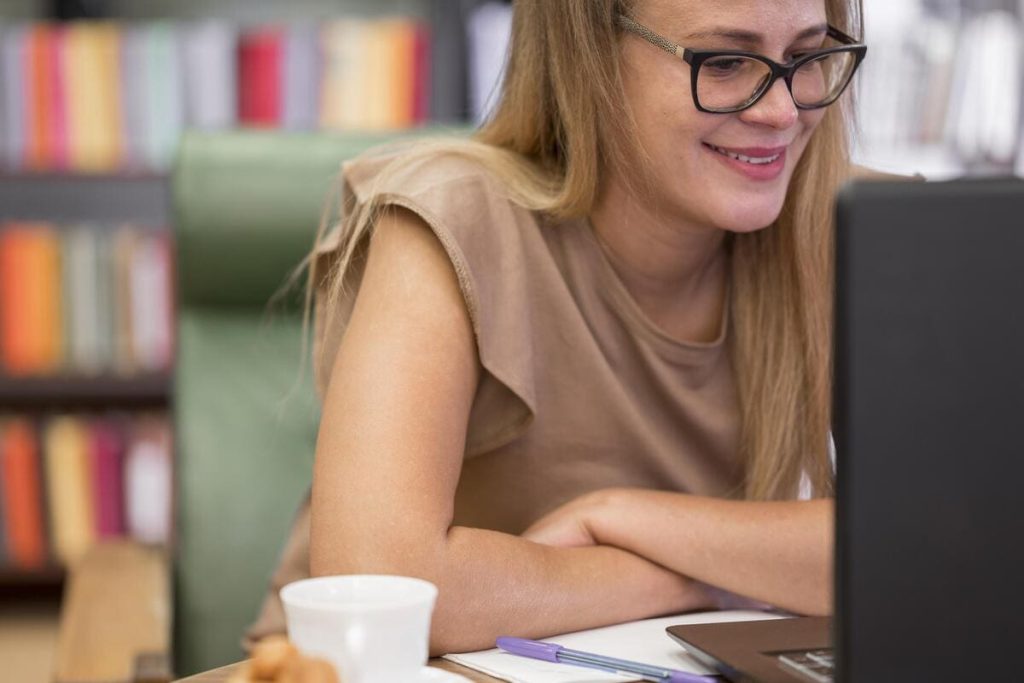 Dicas para um digitador fazer uma boa tradução espanhol sem dor de cabeça